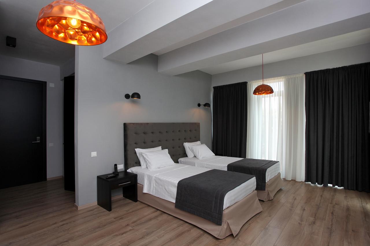 L.M Club Hotel Tbilisi Ngoại thất bức ảnh